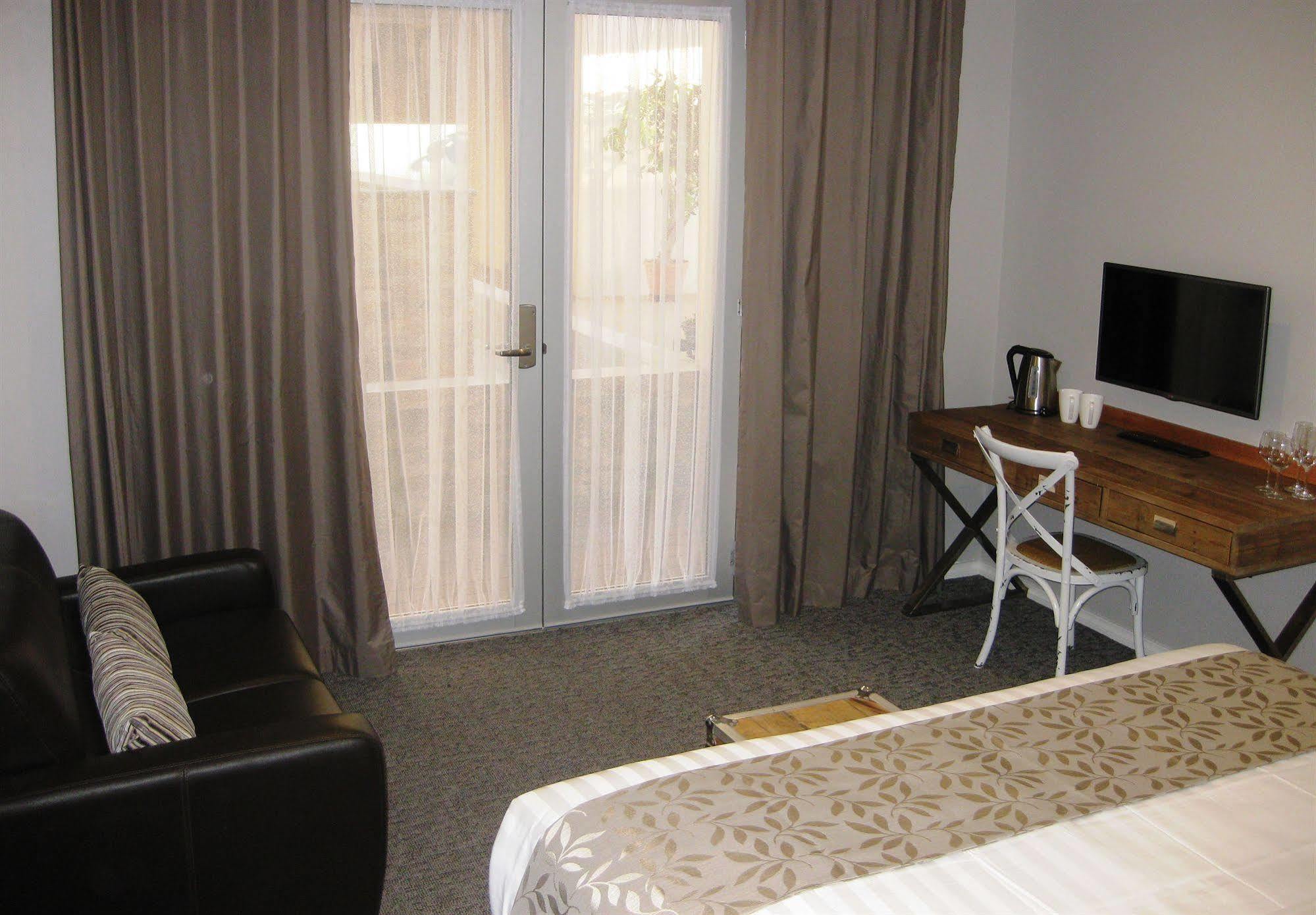 Fremantle Boutique Accommodation - Maand Up Exterior photo